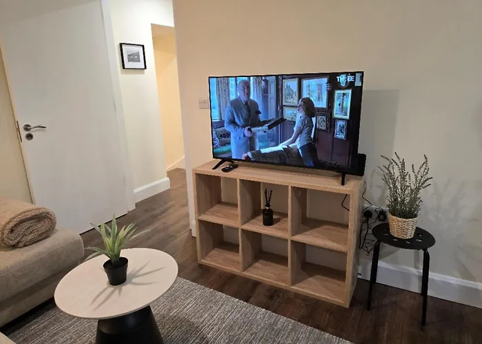 Town Centre * Clifden